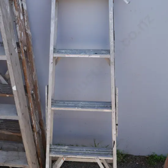 3 step ladder