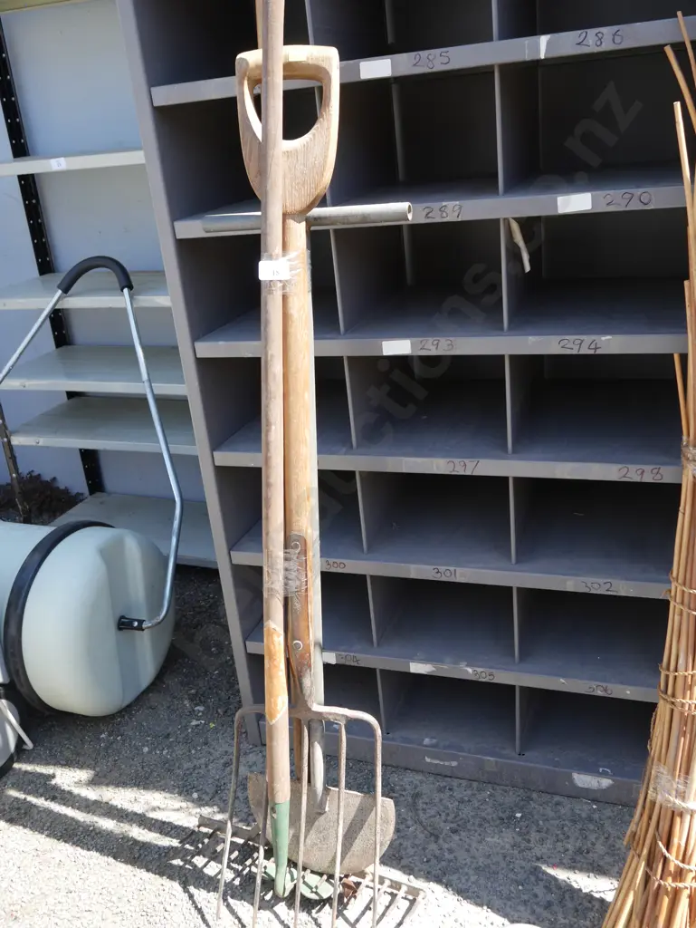 Garden tools Image 1++