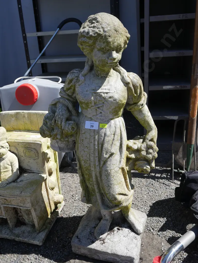 Garden statue Image 1++