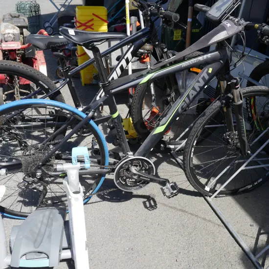 Giant bike etc