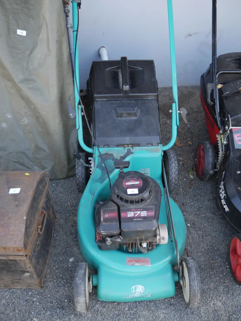 Lawnmaster lawnmower Image 1++