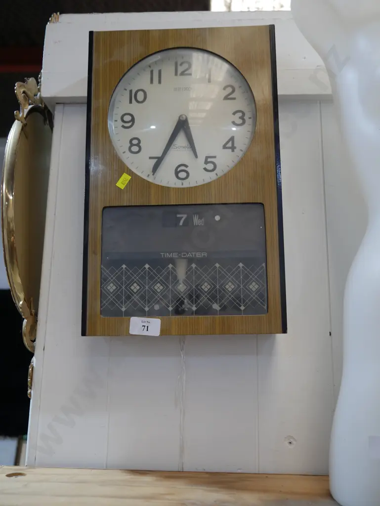 Clock Image 1++