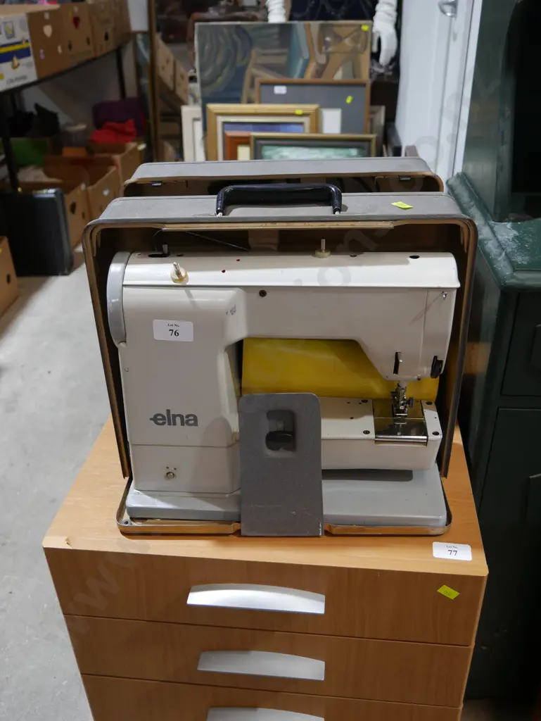 Elna sewing machine Image 1++