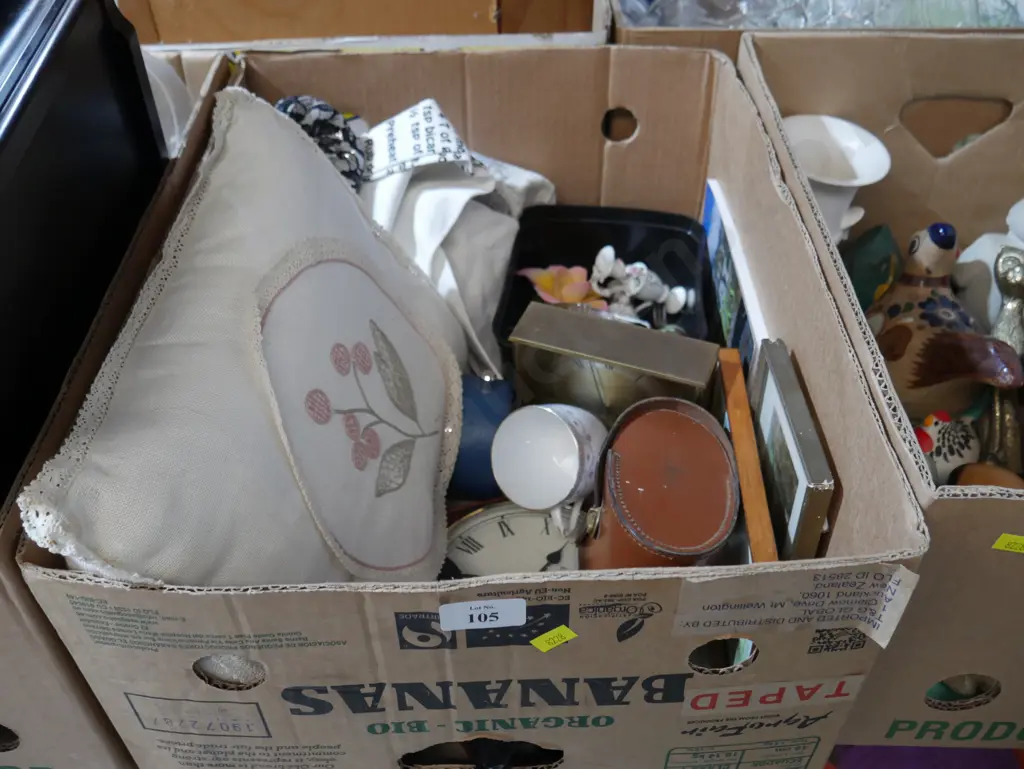Box of sundries Image 1++