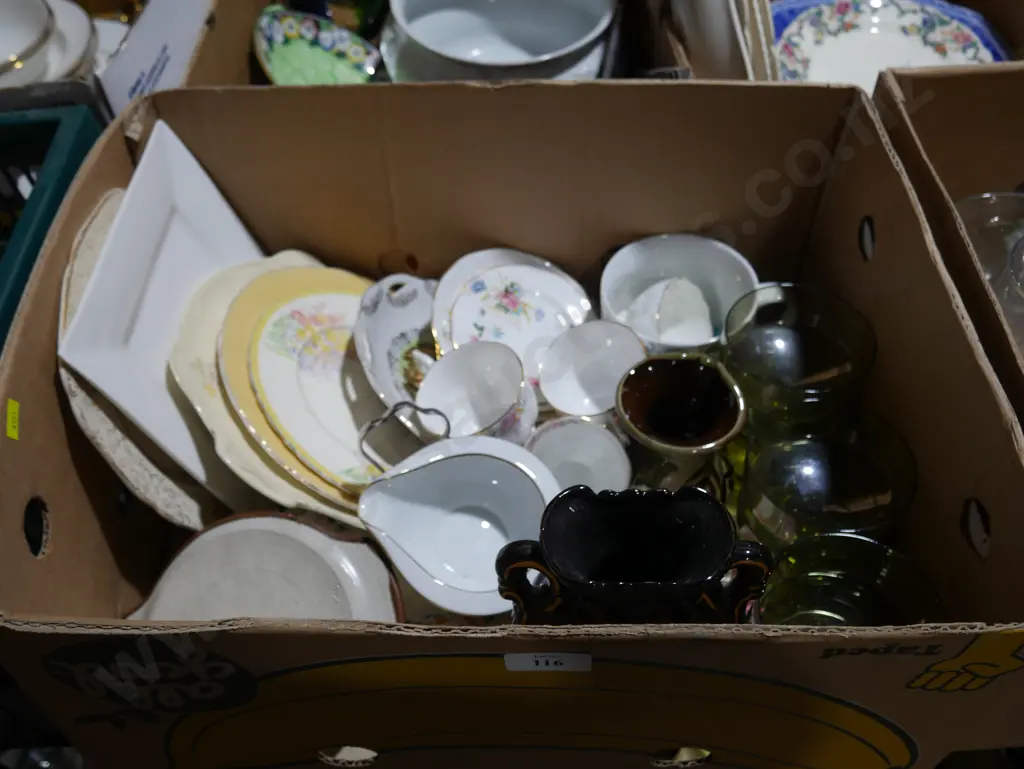 Box of china etc Image 1++