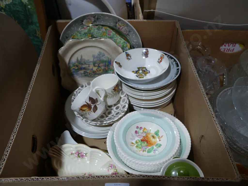 Assorted china Image 1++