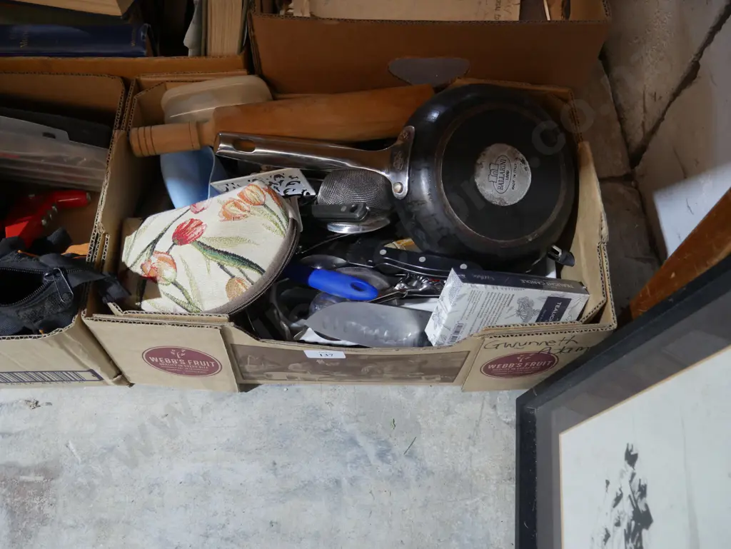 Kitchen sundries Image 1++