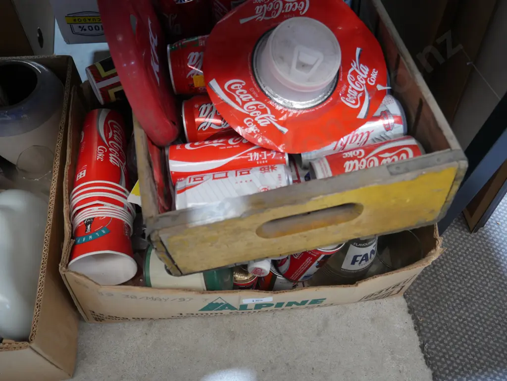 Coca cola items etc Image 1++