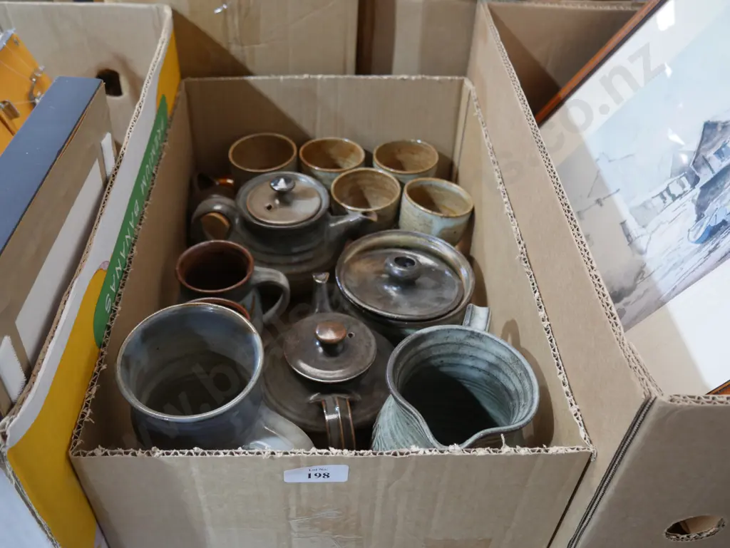 Pottery Image 1++