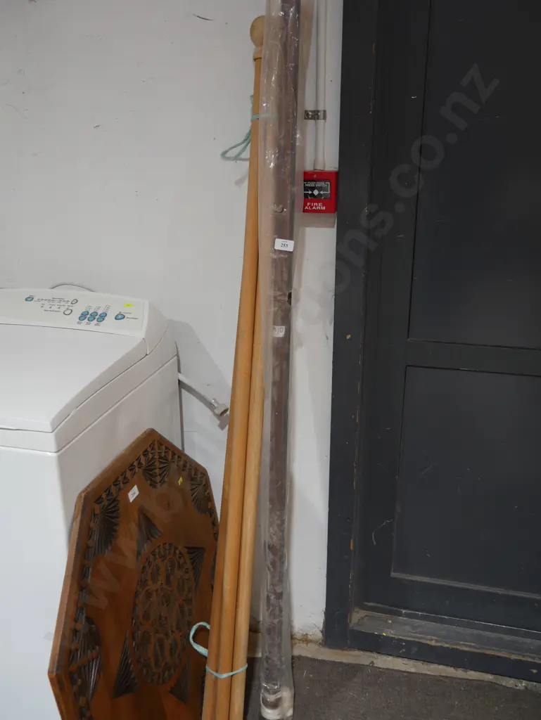 Curtain rails Image 1++