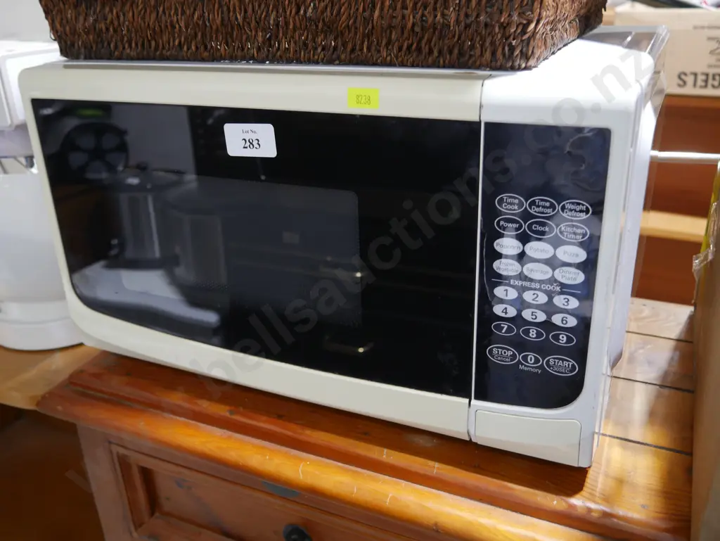 Microwave Image 1++