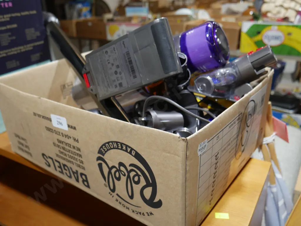 Dyson stick vacuum Image 1++