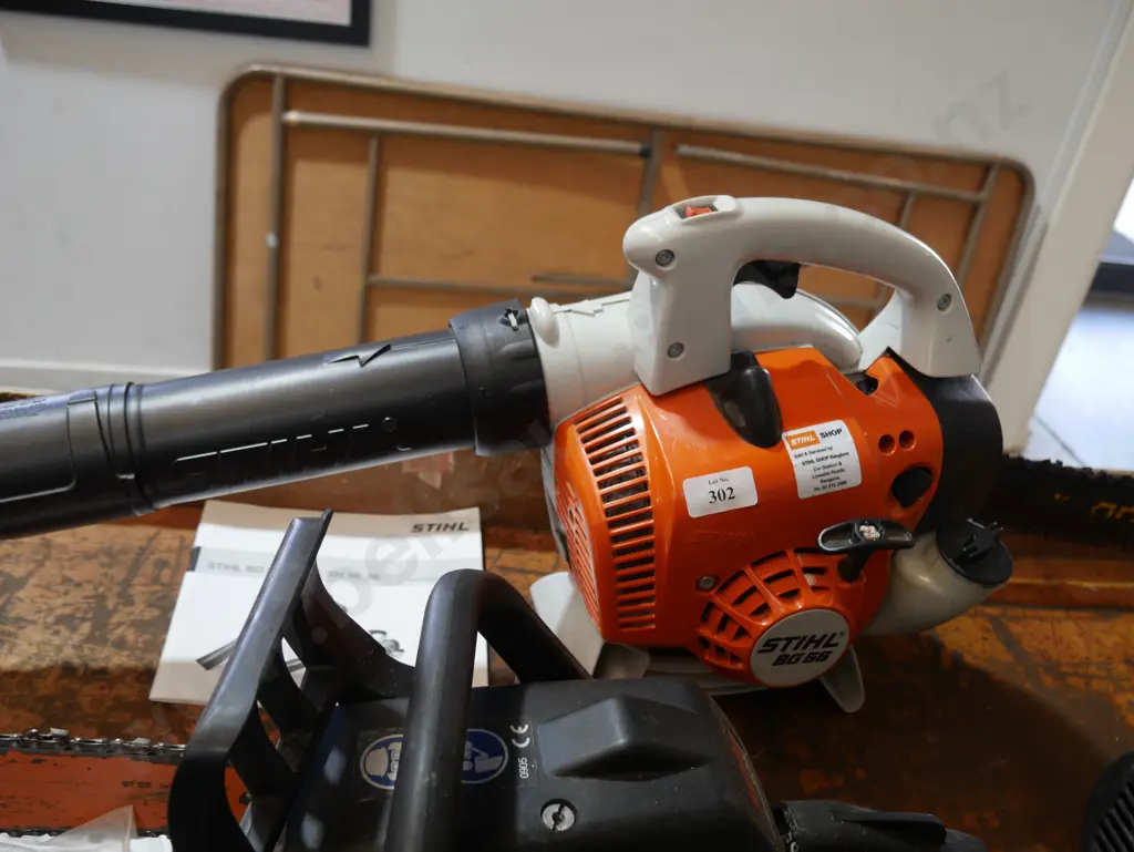 Stihl petrol blower Image 1++