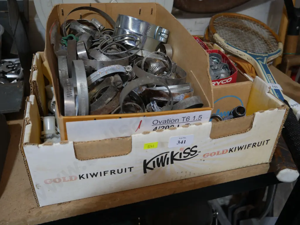 Hose clamps etc Image 1++