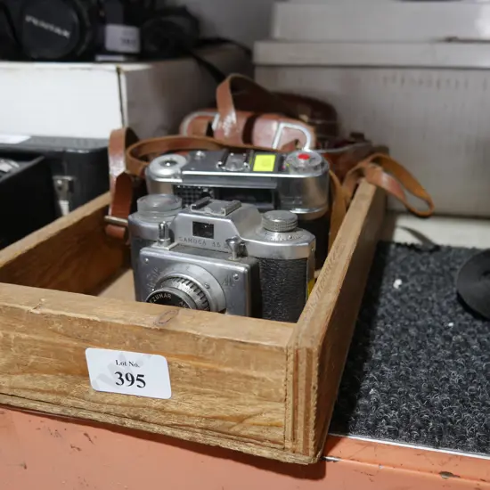 2 cameras etc