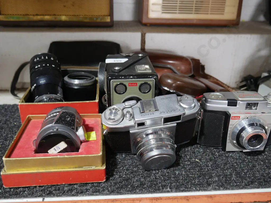 Assorted cameras etc Image 1++