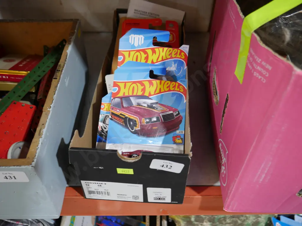 Hot wheel cars etc Image 1++