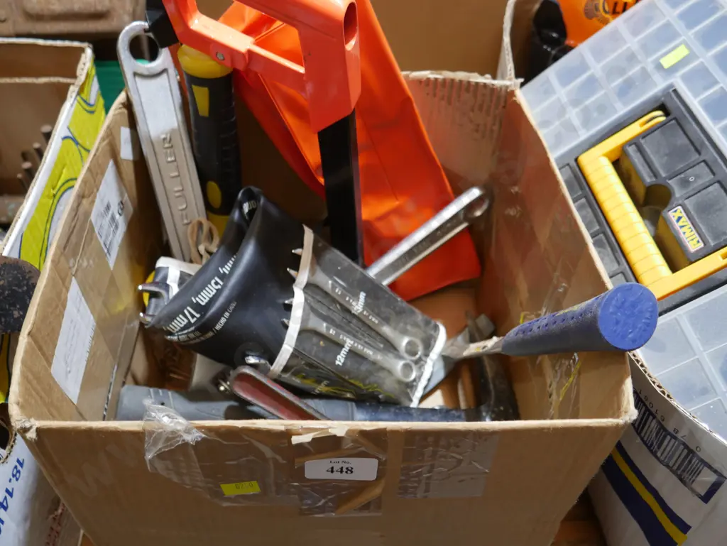 Tools Image 1++