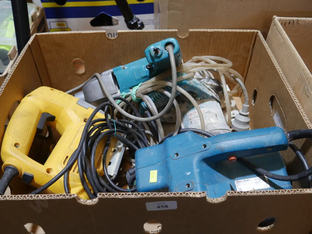 4 assorted power tools Image 1++
