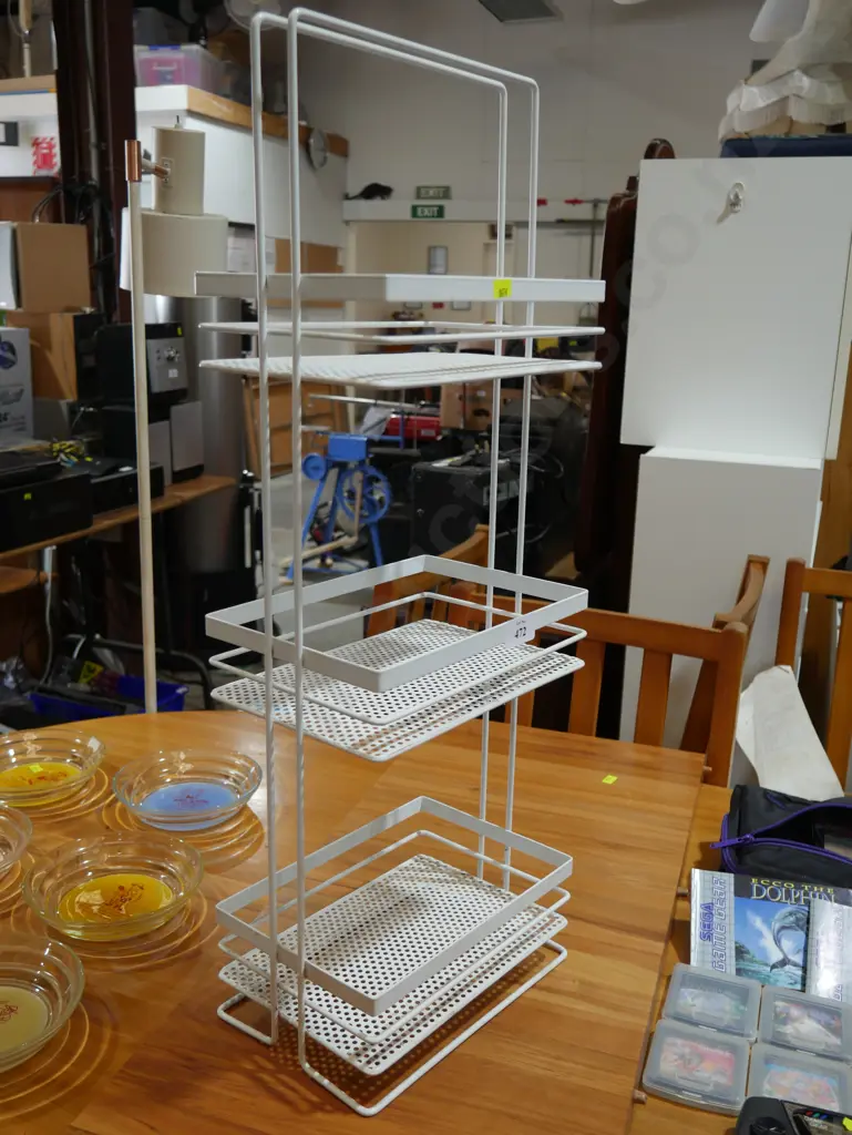 3 tier rack Image 1++