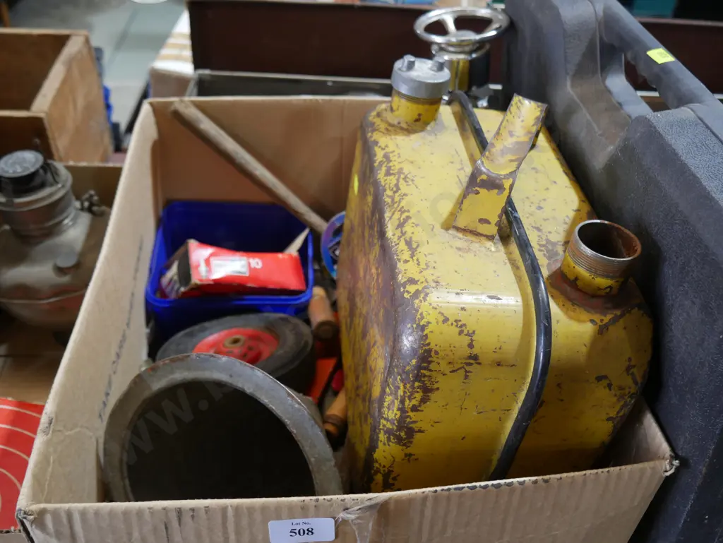 Jerry can etc Image 1++