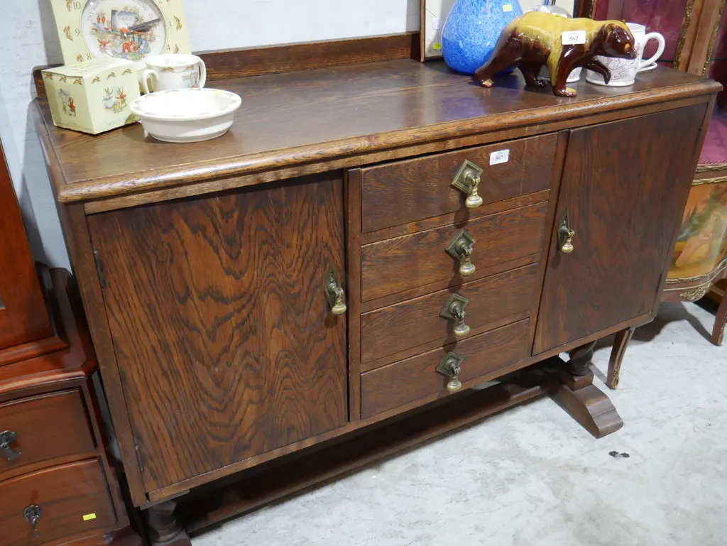 Oak sideboard Image 1++