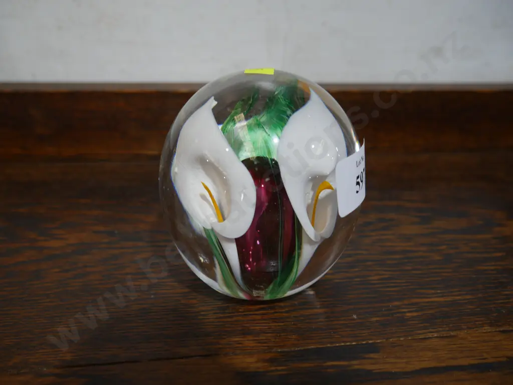 Signed NZ glass paperweight Image 1++