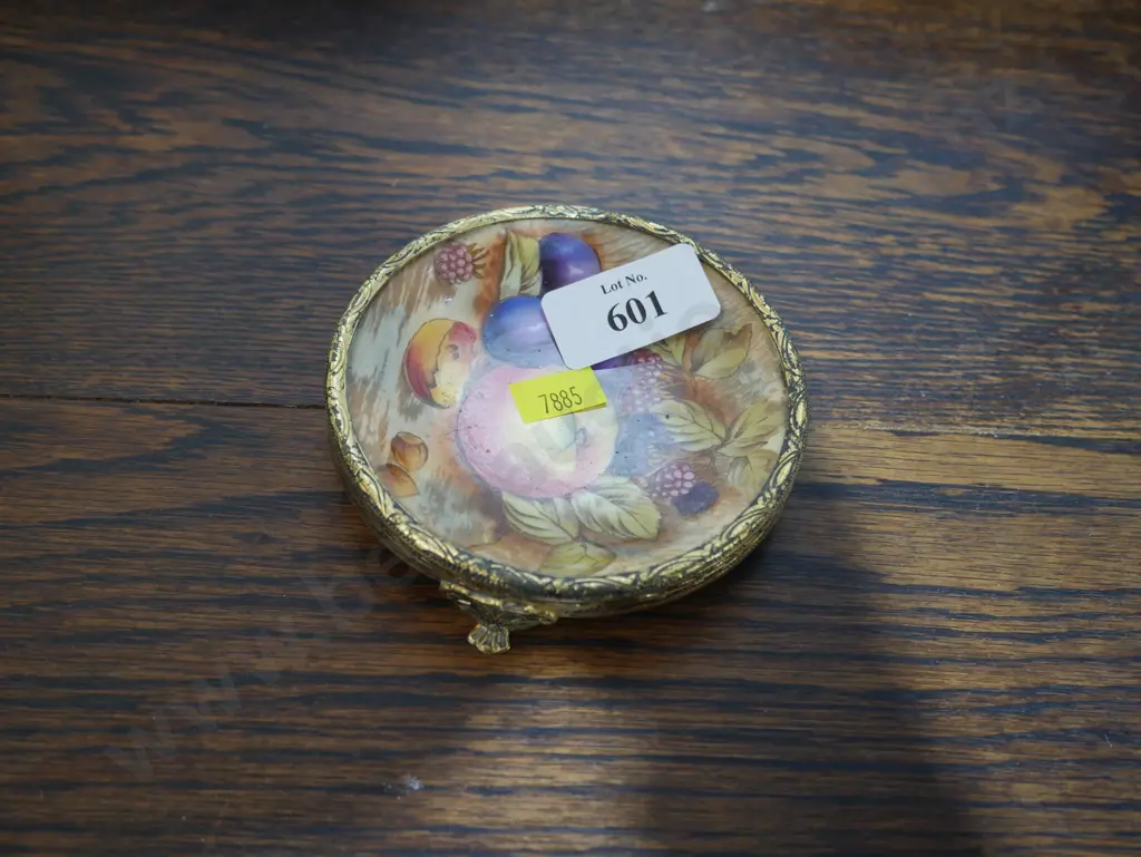 Aynsley china dish in metal stand Image 1++