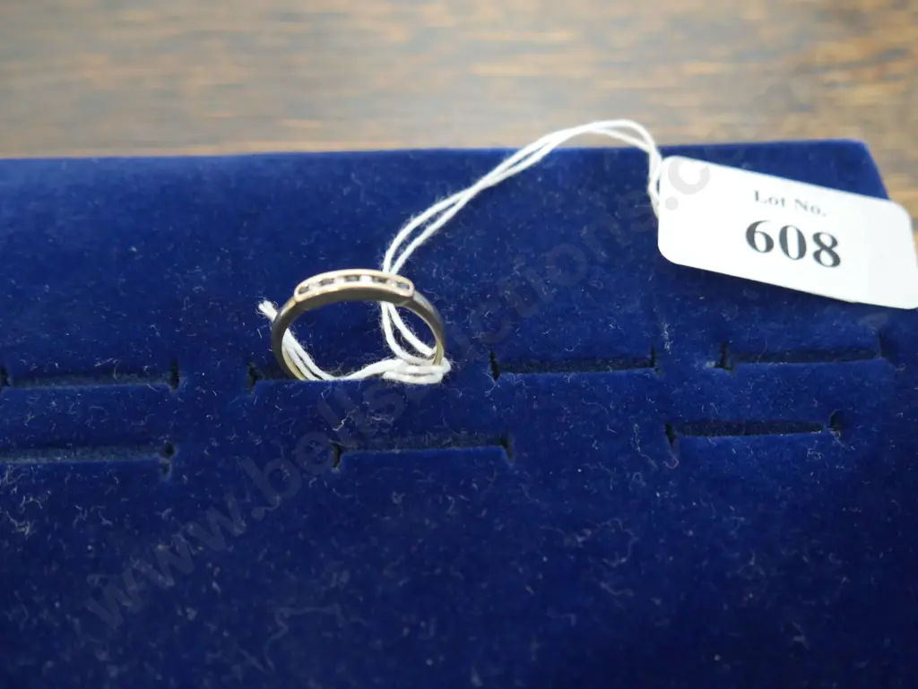 Gold ring Image 1++