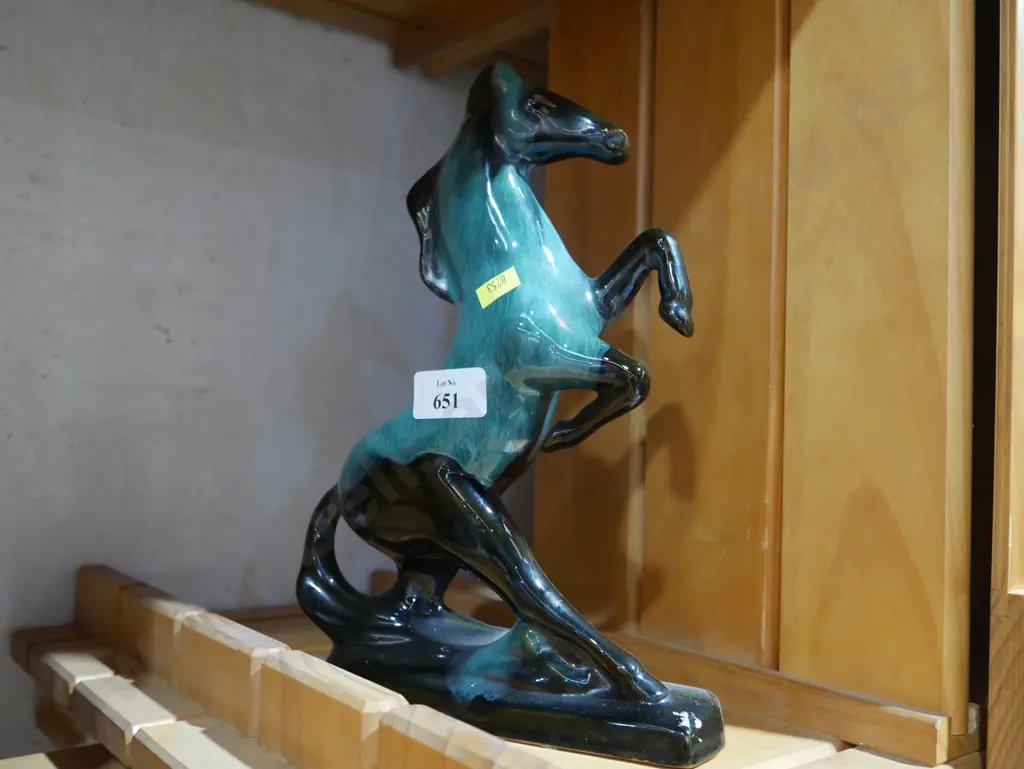 Blue mountain pottery horse Image 1++