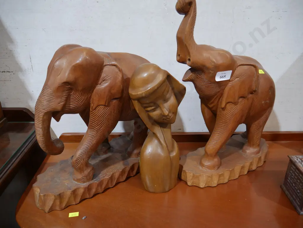 Elephants and lady wooden sculptures Image 1++