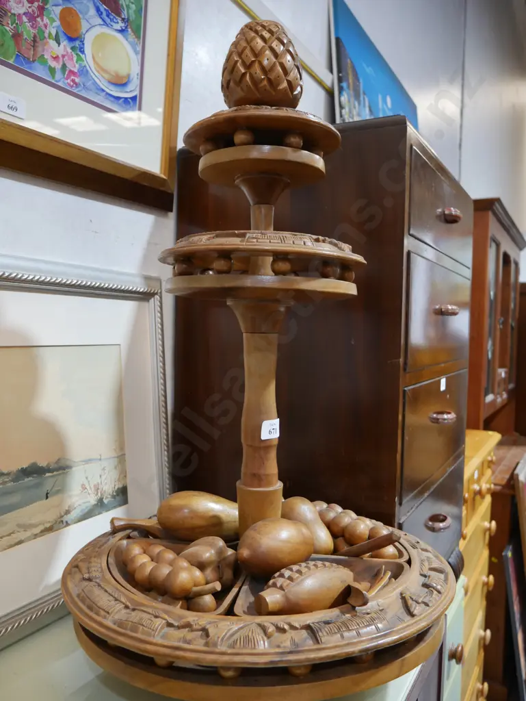 Wooden fruit bowl ornament Image 1++