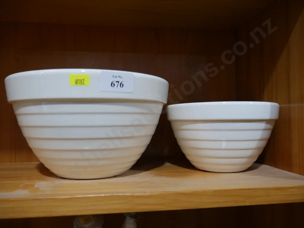 Mixing bowls set Image 1++