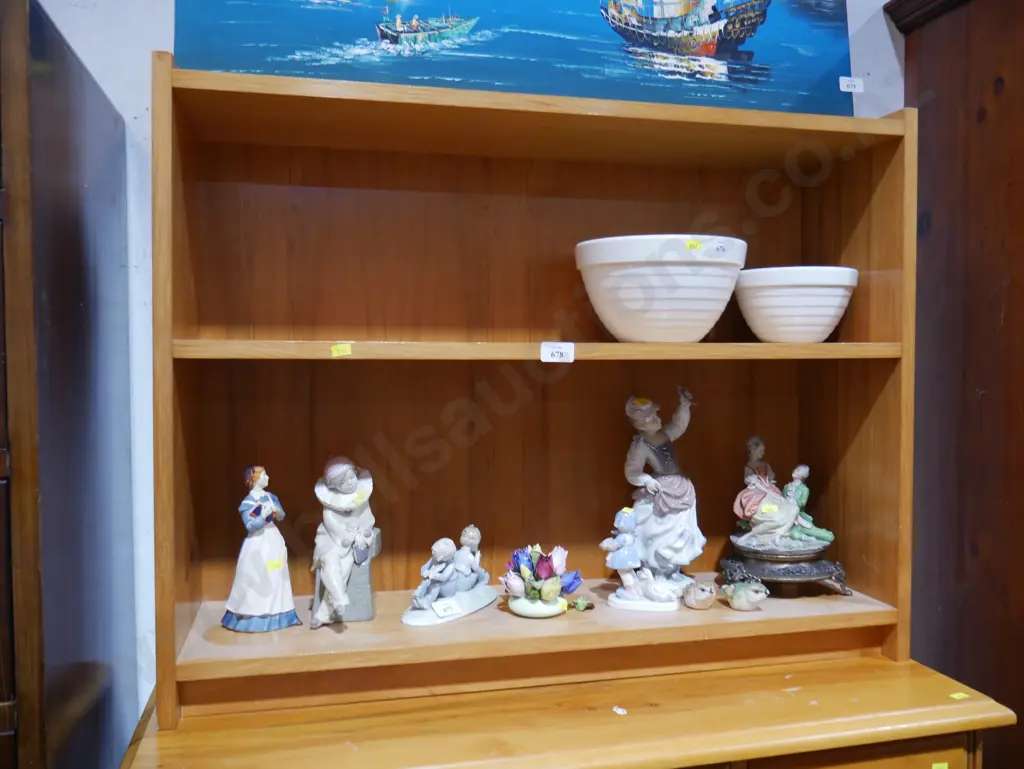 Bookcase Image 1++