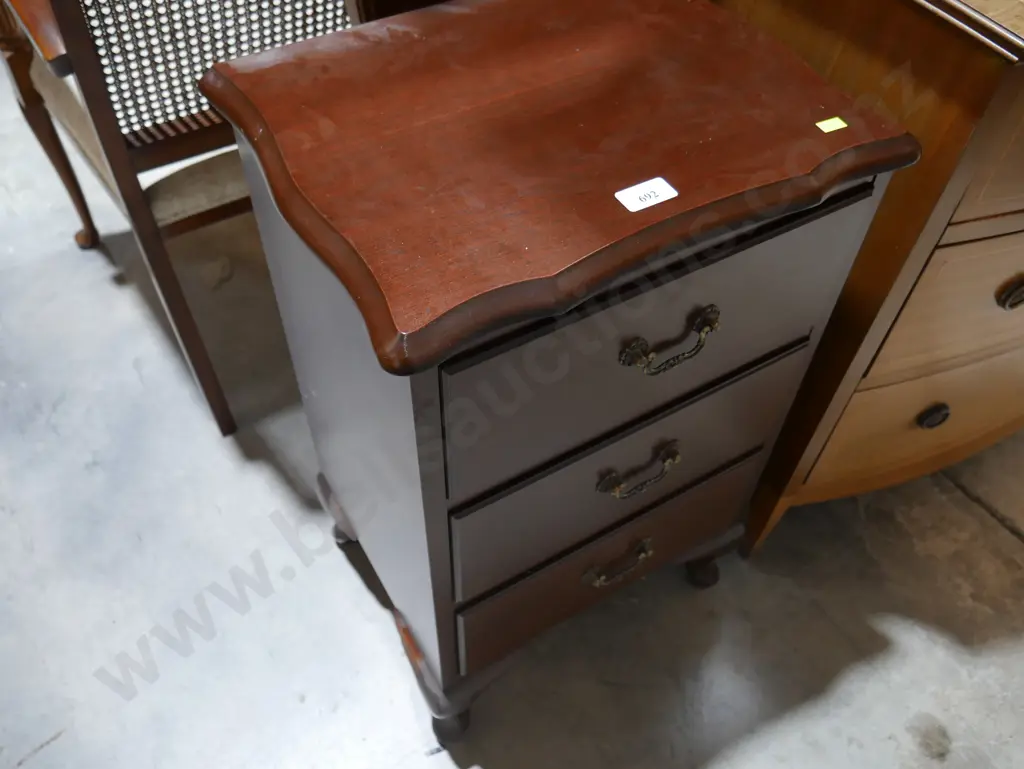 Mahogany bedside Image 1++