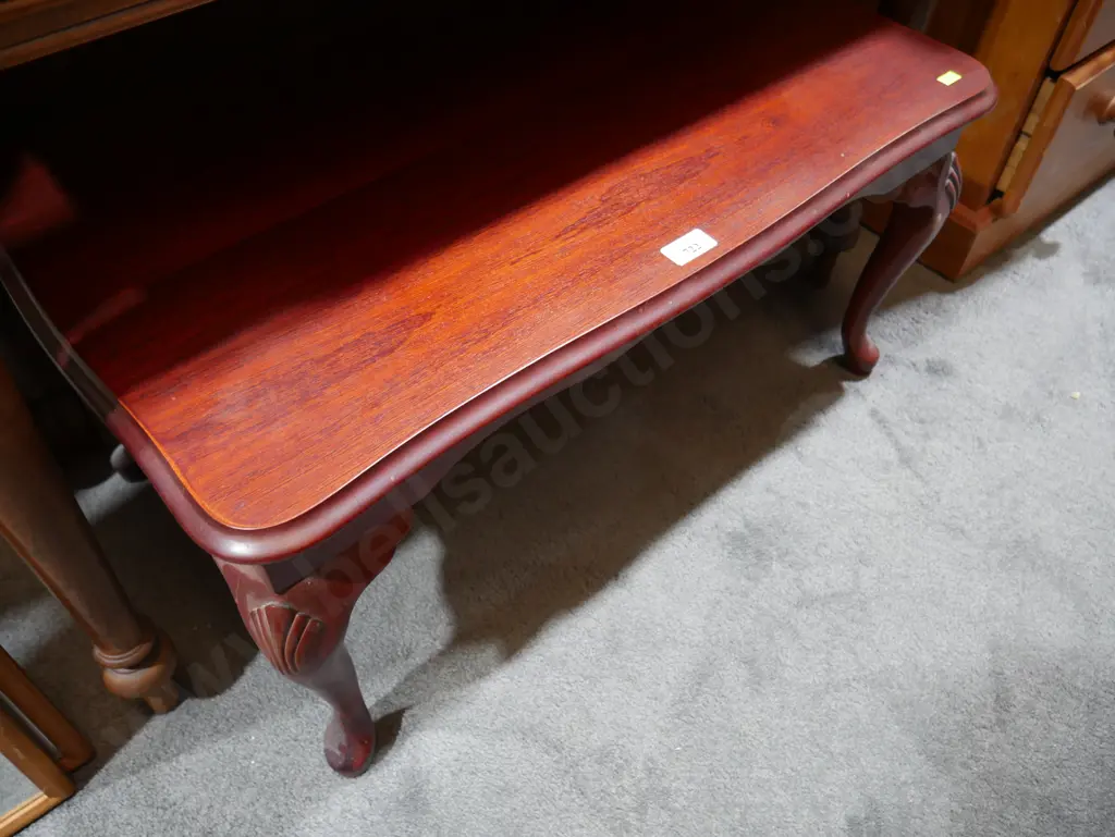 Coffee table Image 1++