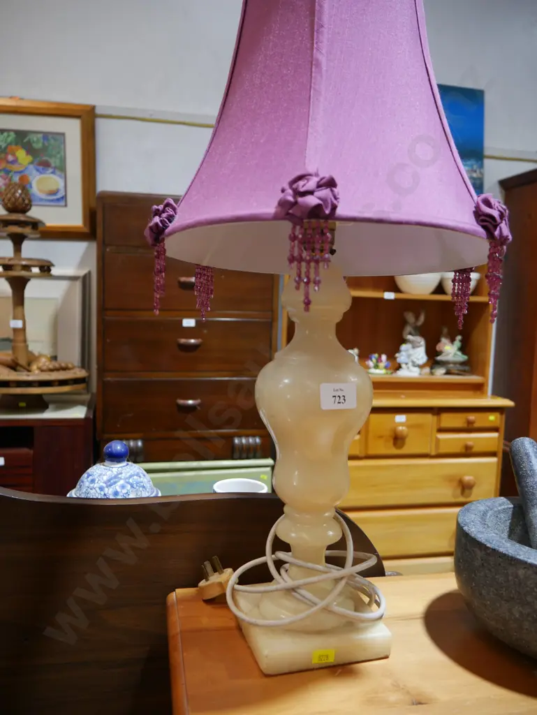 Table lamp Image 1++