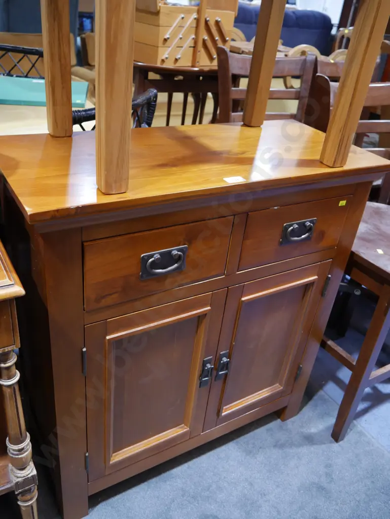 Rimu cabinet Image 1++