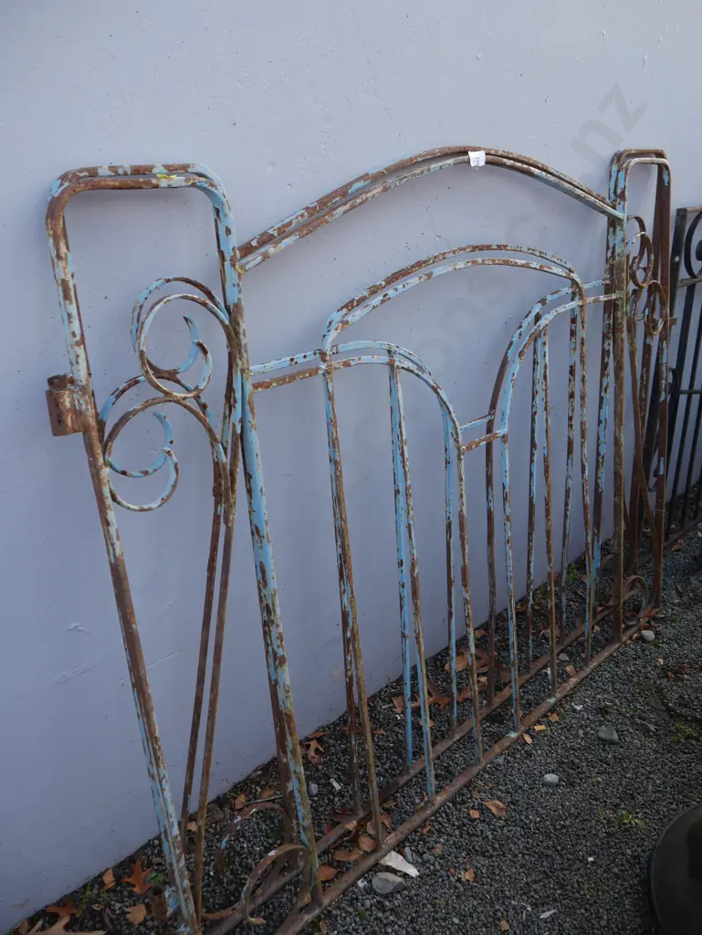 Cast iron gates Image 1++