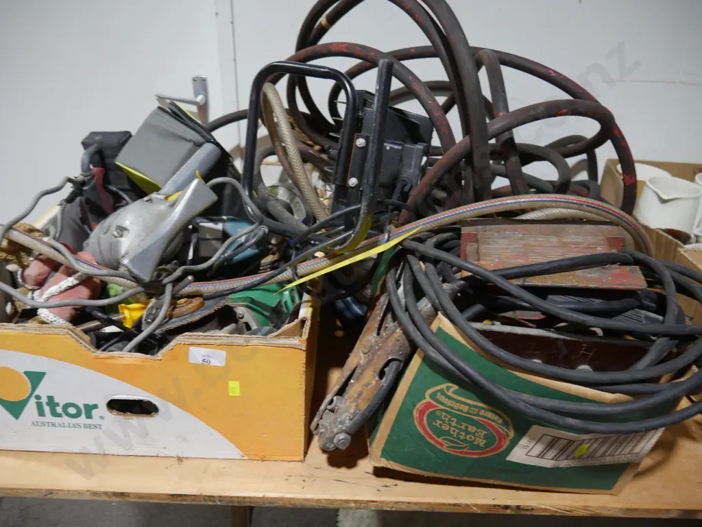 Tools, hoses etc Image 1++