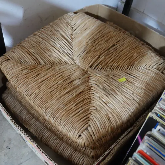Wicker chair seats