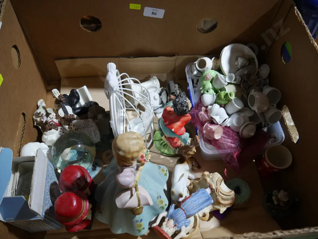 Figurines etc Image 1++