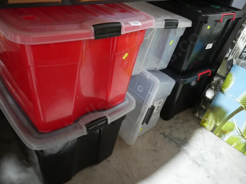 Quantity of storage bins Image 1++
