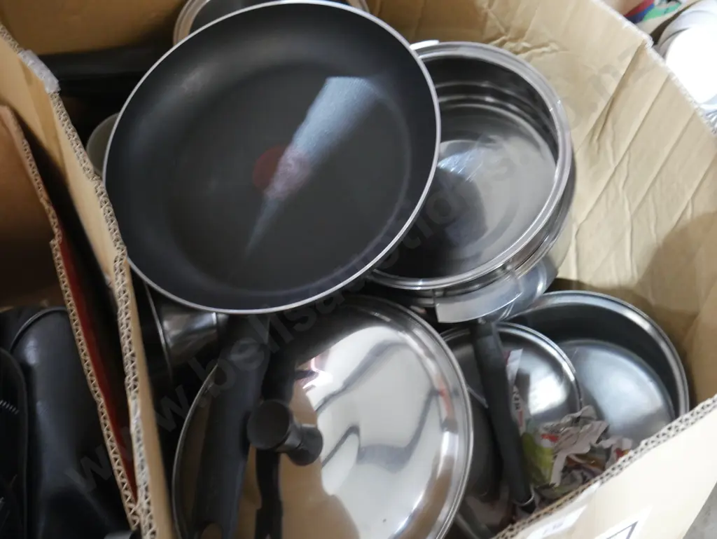 Pots and pans Image 1++
