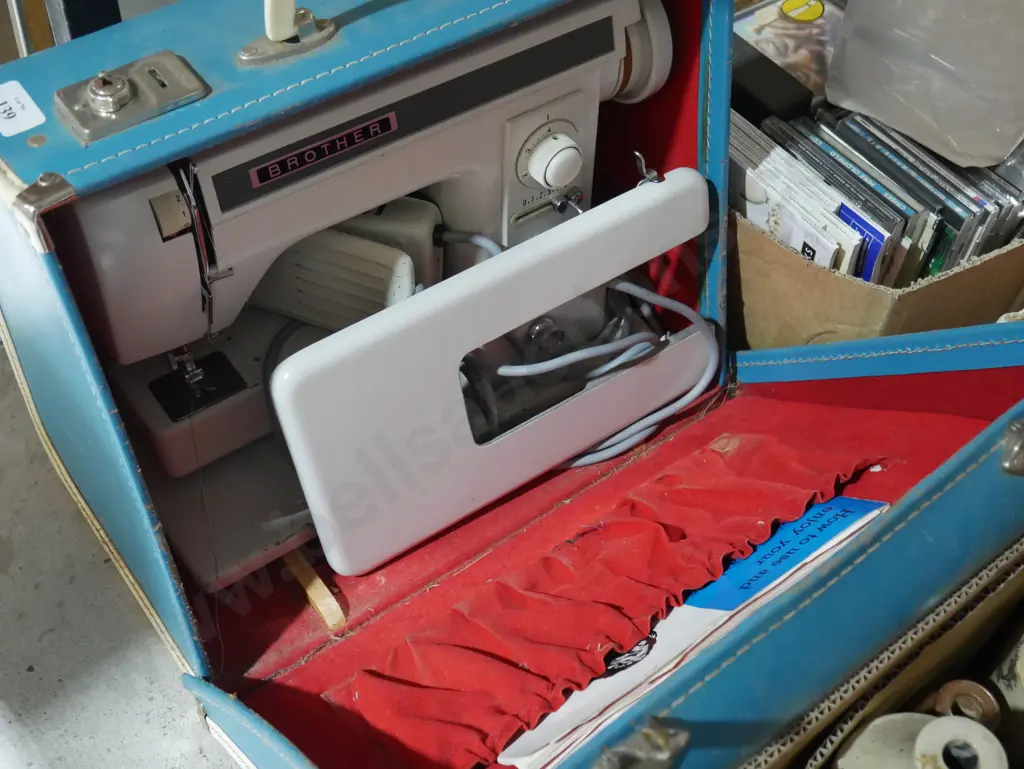 Brother sewing machine Image 1++