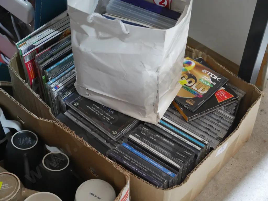 CDs Image 1++