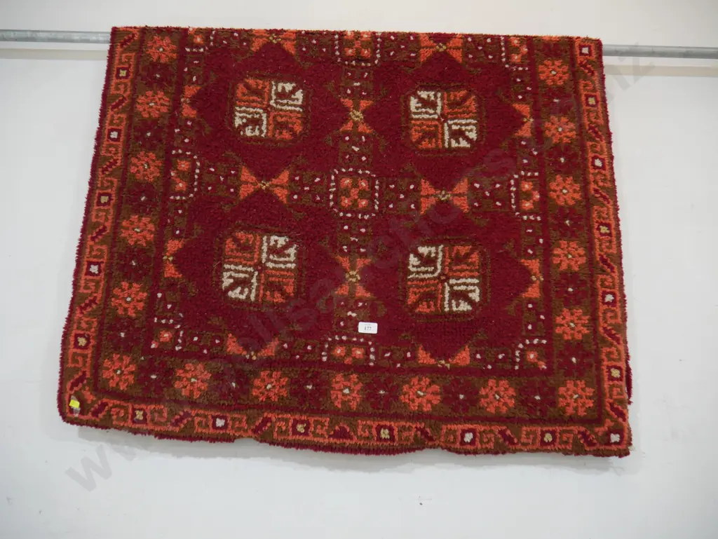 Floor mat Image 1++