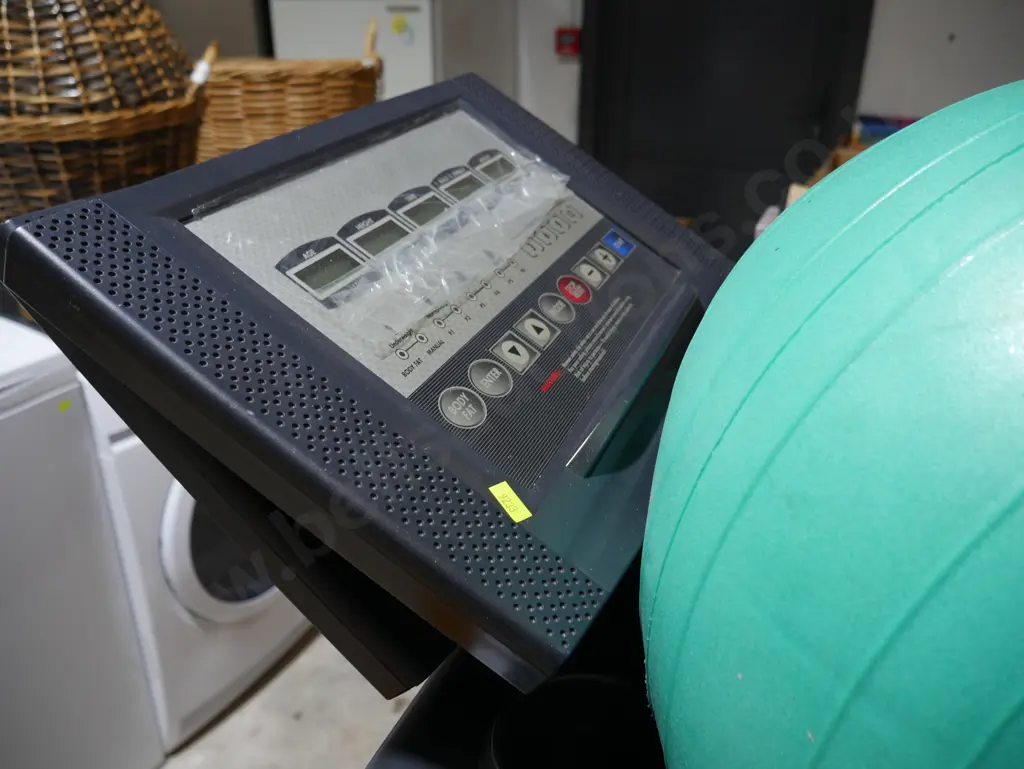 Treadmill and exercise ball Image 1++