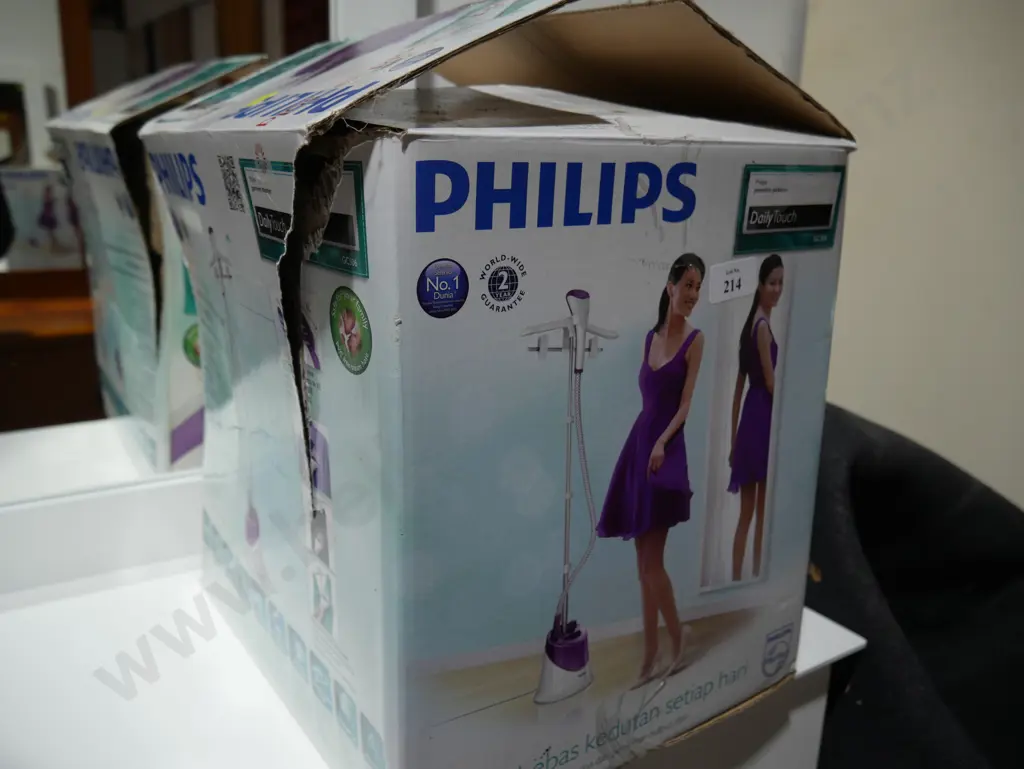 Philips clothes steamer Image 1++