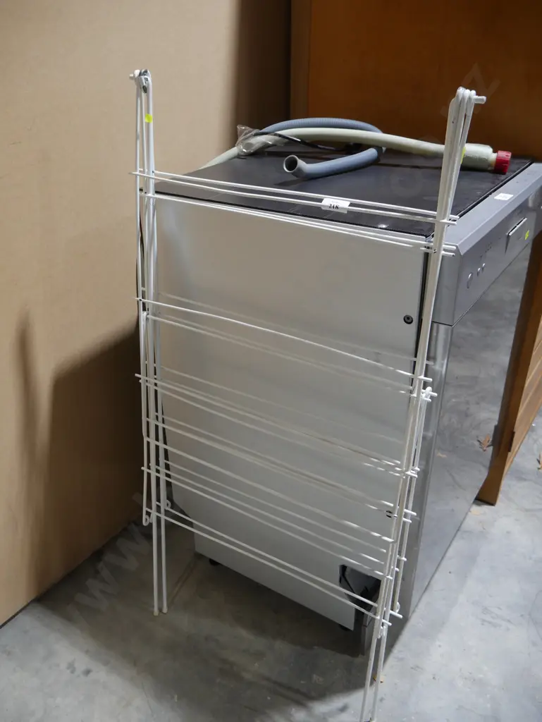 Clothes airer Image 1++